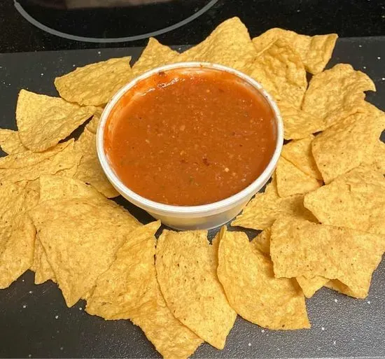 8 oz Chips & Red Sauce To Go