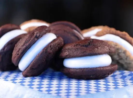 Chocolate Whoopie Pie