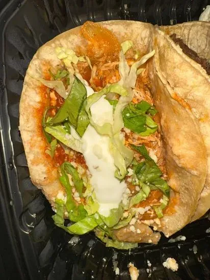 Tinga De Pollo Taco