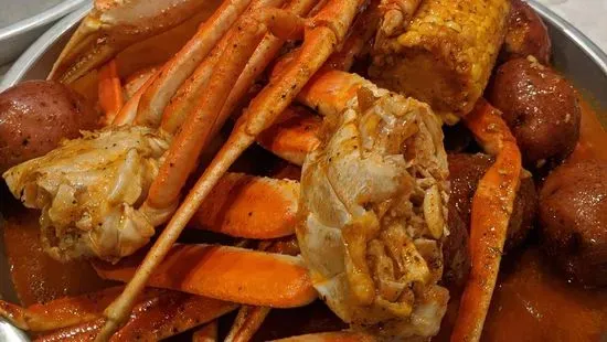 M3. Snow Crab Legs (1 LB)