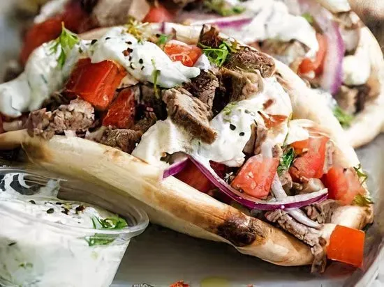 Gyros Sandwich Deluxe