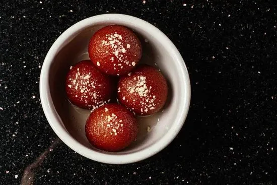 GULAB JAMMUN  4pcs