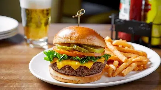 Moretti’s Cheeseburger