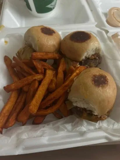 Burger Sliders Entrée