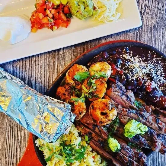 GRILLED STEAK FAJITA