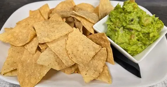 Chips & Guacamole