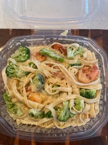 Fettuccine Alfredo