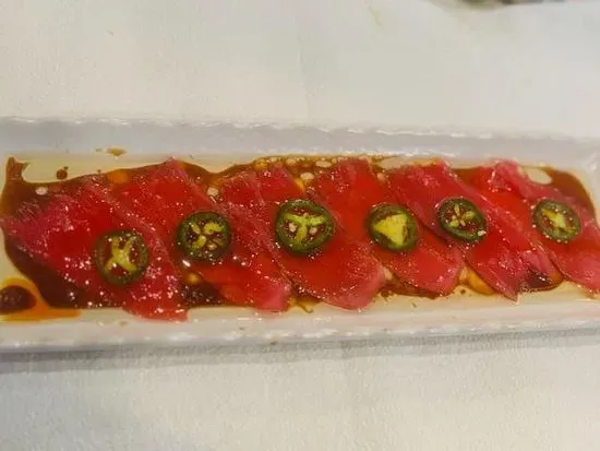 Tuna Carpaccio* (6pcs)