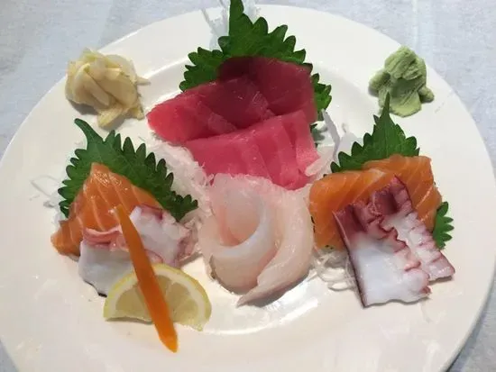 Sashimi Special* (Lunch Only)