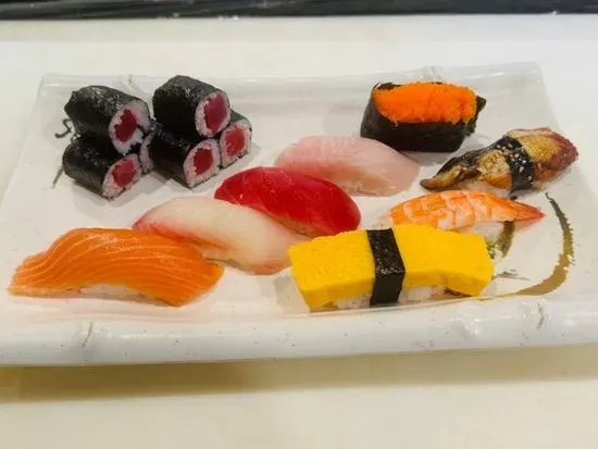 Deluxe Sushi*