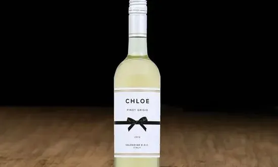 Chloe Pinot Grigio, Italy