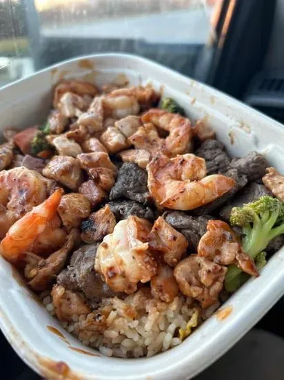 Hibachi Filet Mignon & Chicken & Shrimp