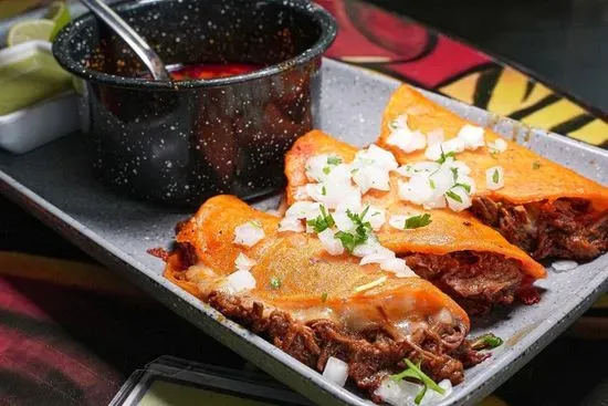 QUESA-BIRRIA - TACOS