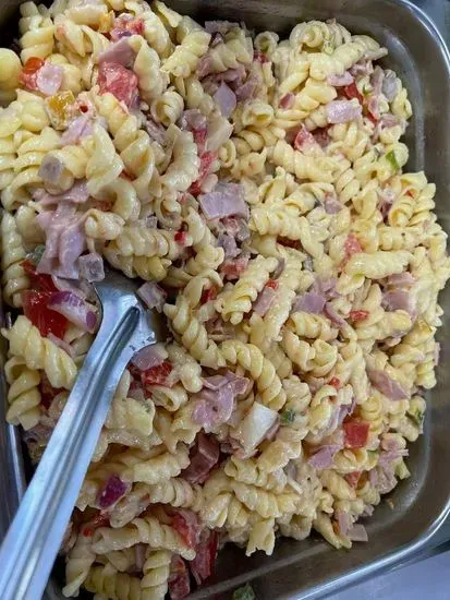 Ensalada de macarrones con jamóns/ Macaroni Salad with Ham