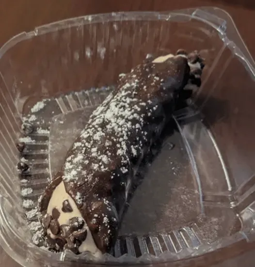 CHOCOLATE CANNOLI