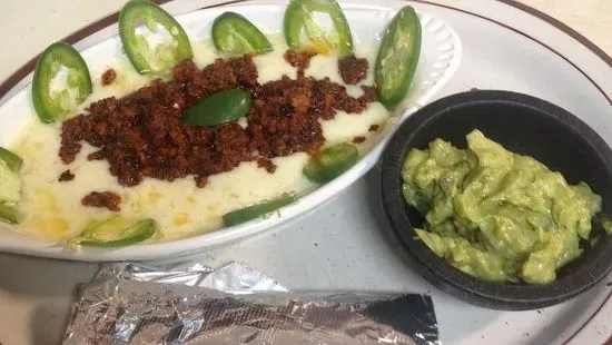 Choriqueso Con Guacamole