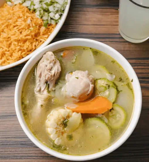 Caldo de Pollo