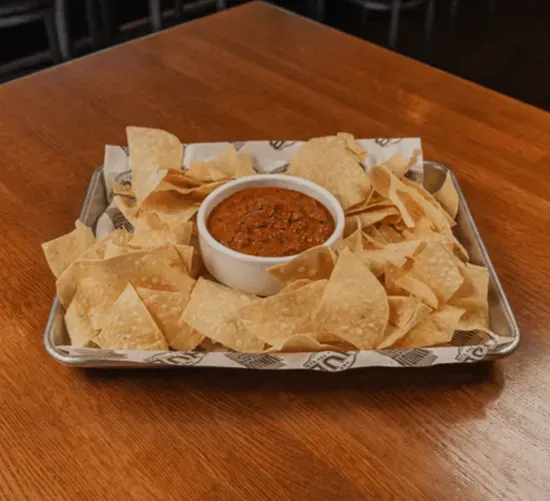 # GF Basket Chips & Salsa