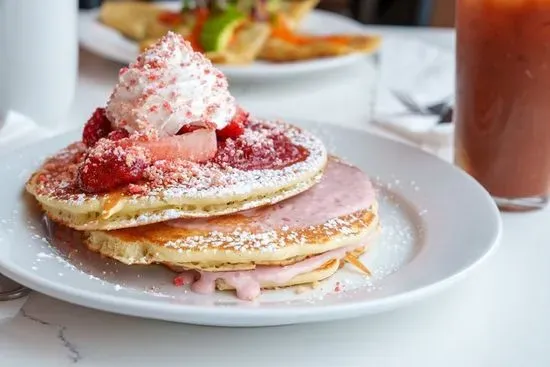 Strawbery Shortcake Pancakes