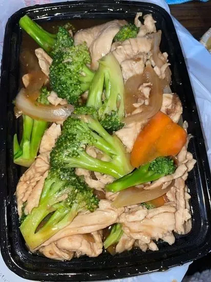 Chicken with Broccoli