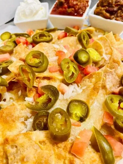 Traditional Nachos