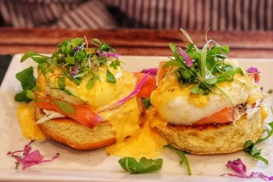 Chilled Smoked Salmon Benedict