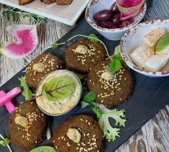 Falafel Platter