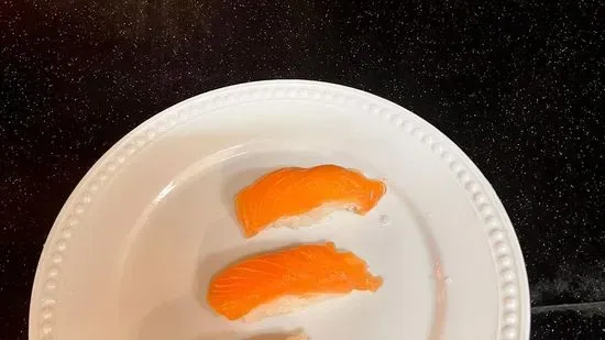 Salmon Sushi（one）