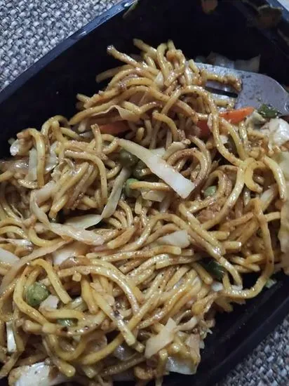 Veg Hakka Noodles