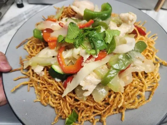 Crispy EggNoodle Beef Stir Fry (Mì Xào Giòn)