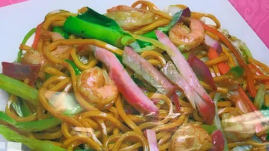 27. House Special Lo Mein