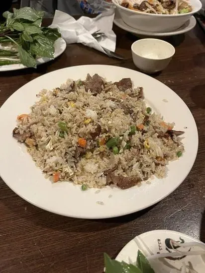 114. Com Chien Thit Heo, Bo, Hoac Ga (Vietnamese Fried Rice)