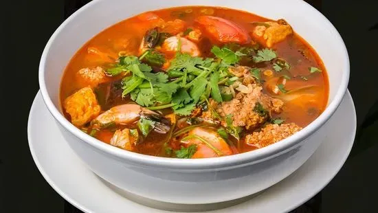 54. Bun Rieu (Crabmeat Rice Vermicelli Noodle Soup)