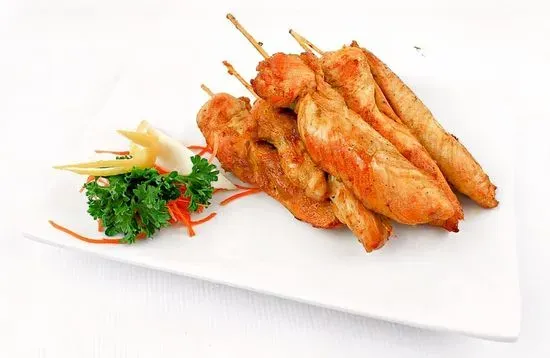 301. Satay (4 Chicken Skewers)