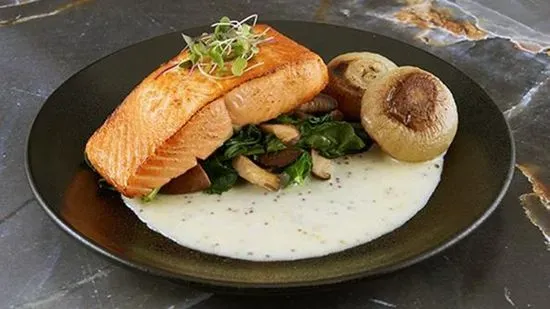 Seasonal Ora King Salmon