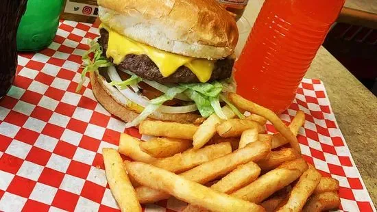 Cheeseburger with Fries