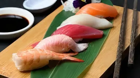 Sushi Appetizer (5 Pcs)