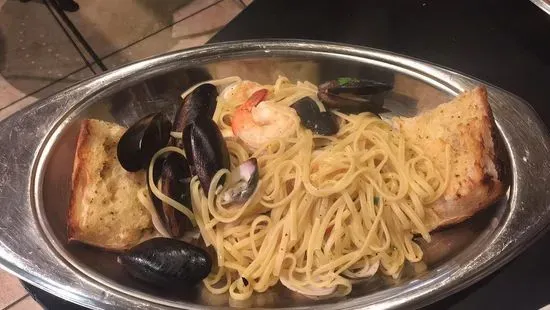 Mussels Linguini