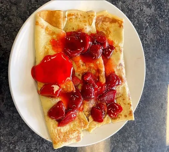 Strawberry Crêpes