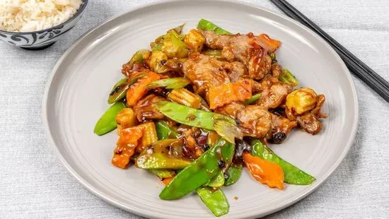 C18. Hunan Beef