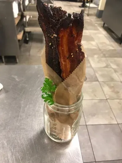 PEPPERED CANDIED BACON*