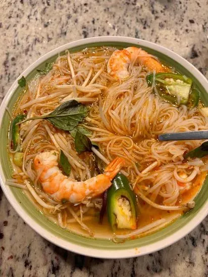 #8 Shrimp Pho