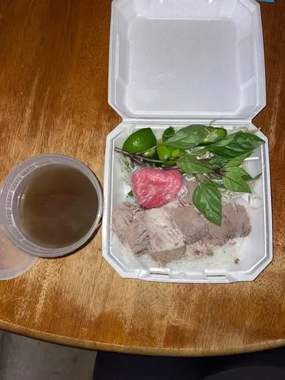 Pho Tai Nam (Beef & Brisket)