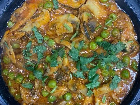 Mutter Mushroom Curry