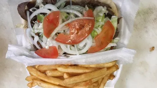 Gyro Dinner with Fries 