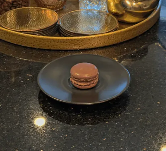 Chocolate Macaron