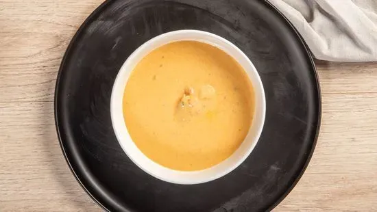 NEW ENGLAND LOBSTER BISQUE