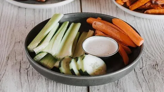 SIDE OF VEGGIES & DIP