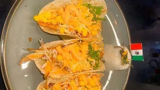 3 Tacos de Pescado / 3 Fish Tacos