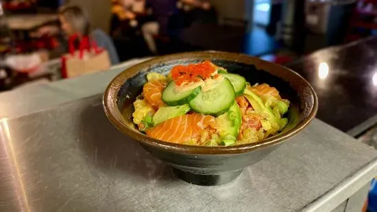 Love In The Lake Poké Bowl